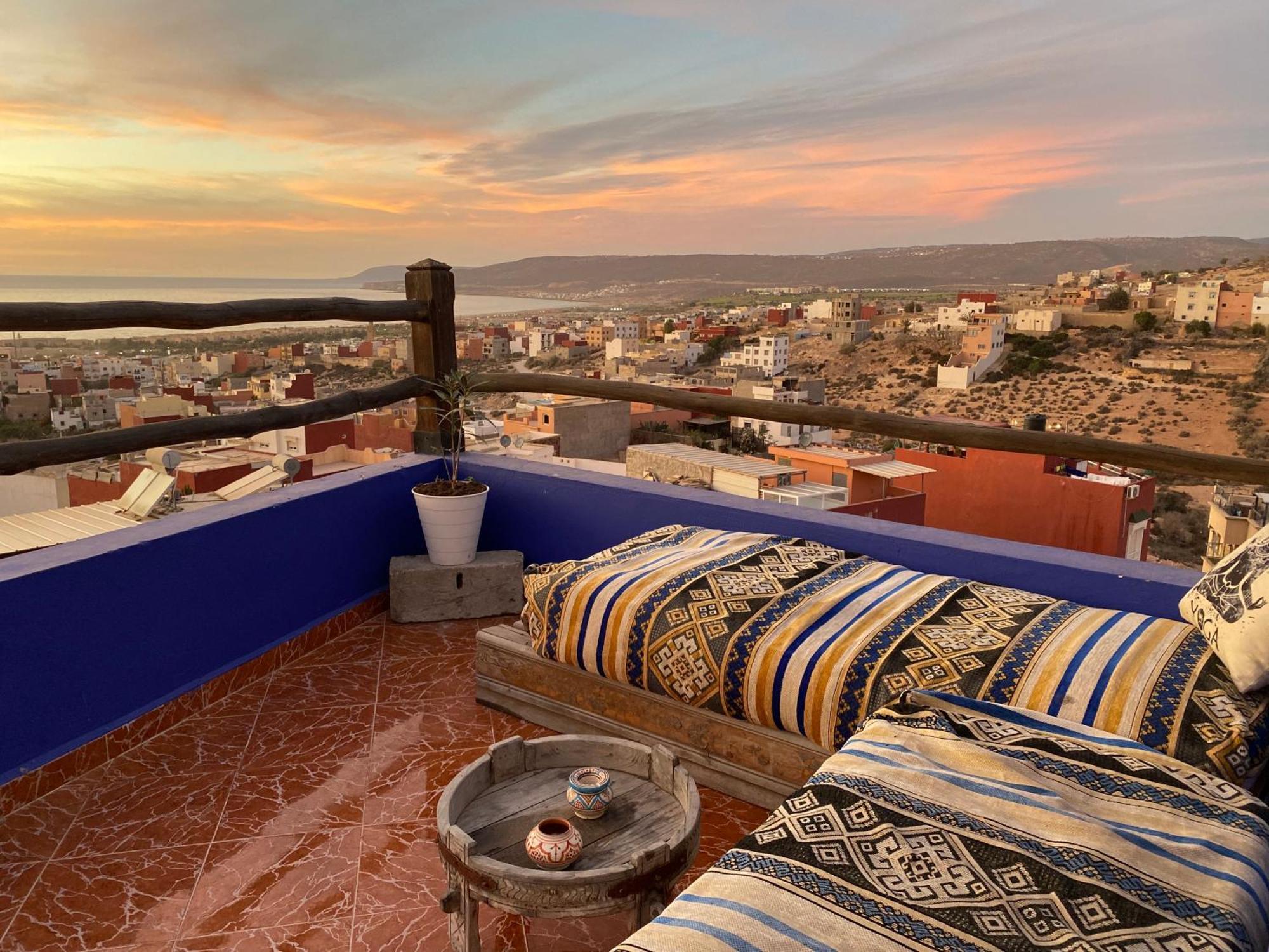 Albergue Azura Surf Tamraght Exterior foto